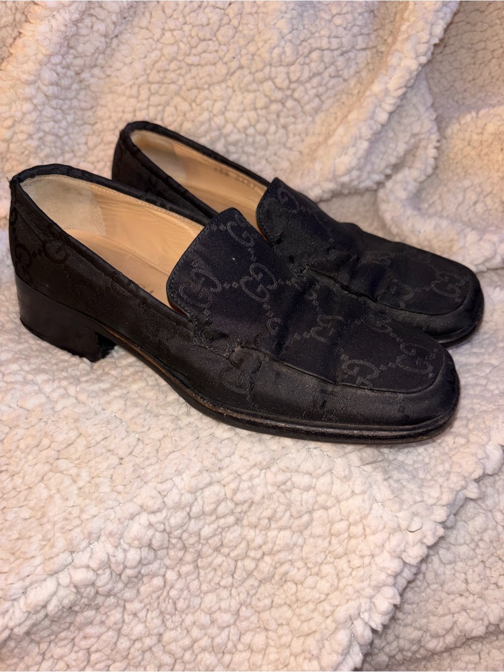 Gucci Vintage GG Monogram Black Fabric Block Heel Pumps Loafers Size 4 Italy